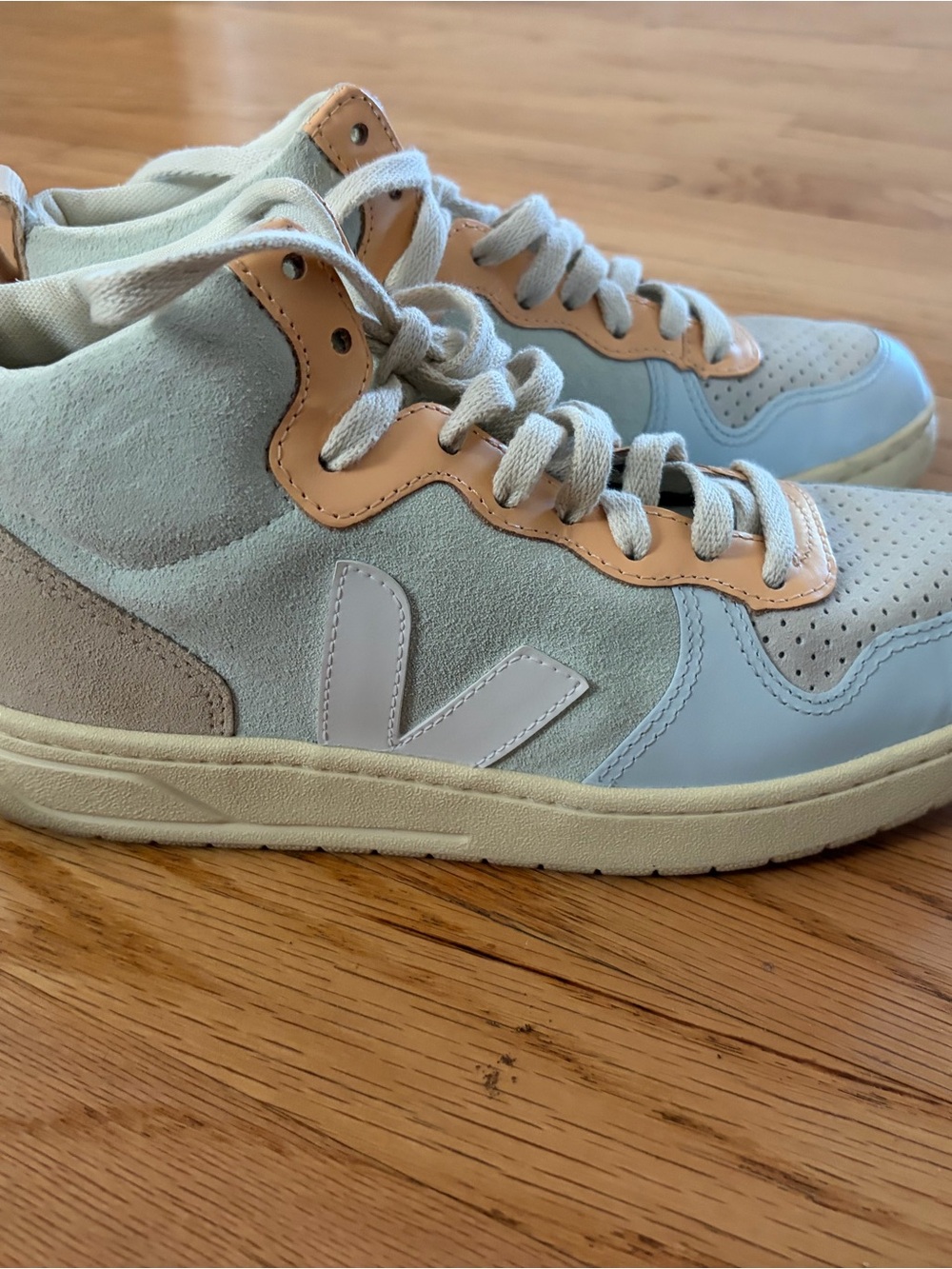 Veja Women's High-Top Sneakers in Light Blue and Tan